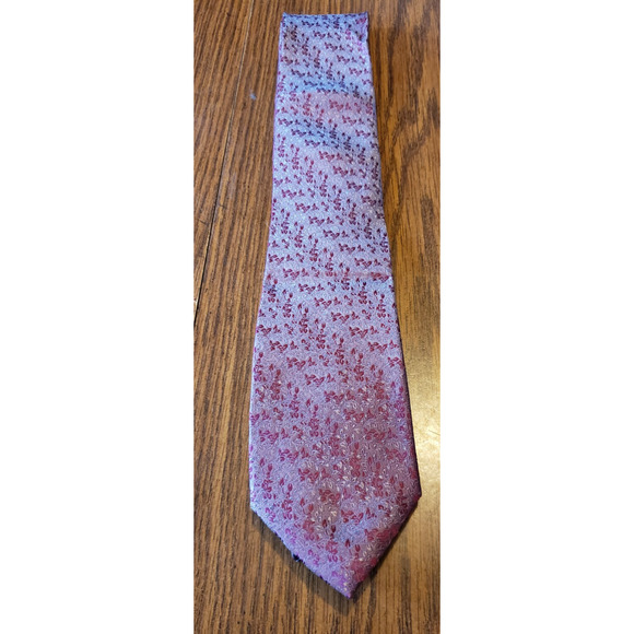 Kenneth Cole Awareness Red Abstract Striped Mens 100% Silk Necktie Tie - Picture 2 of 9